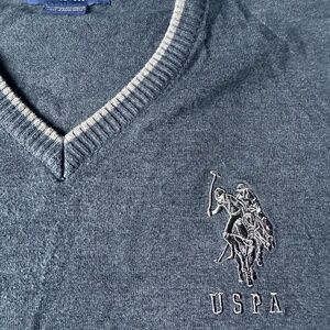 Old Money U.S. Polo Assn. 2XL knitted V-neck sweater vest Gray Emblem Size L